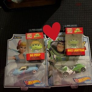 FUNKO alien remix & HOT WHEELS SET. Buzz and BoPeep valentine sweet hearts.